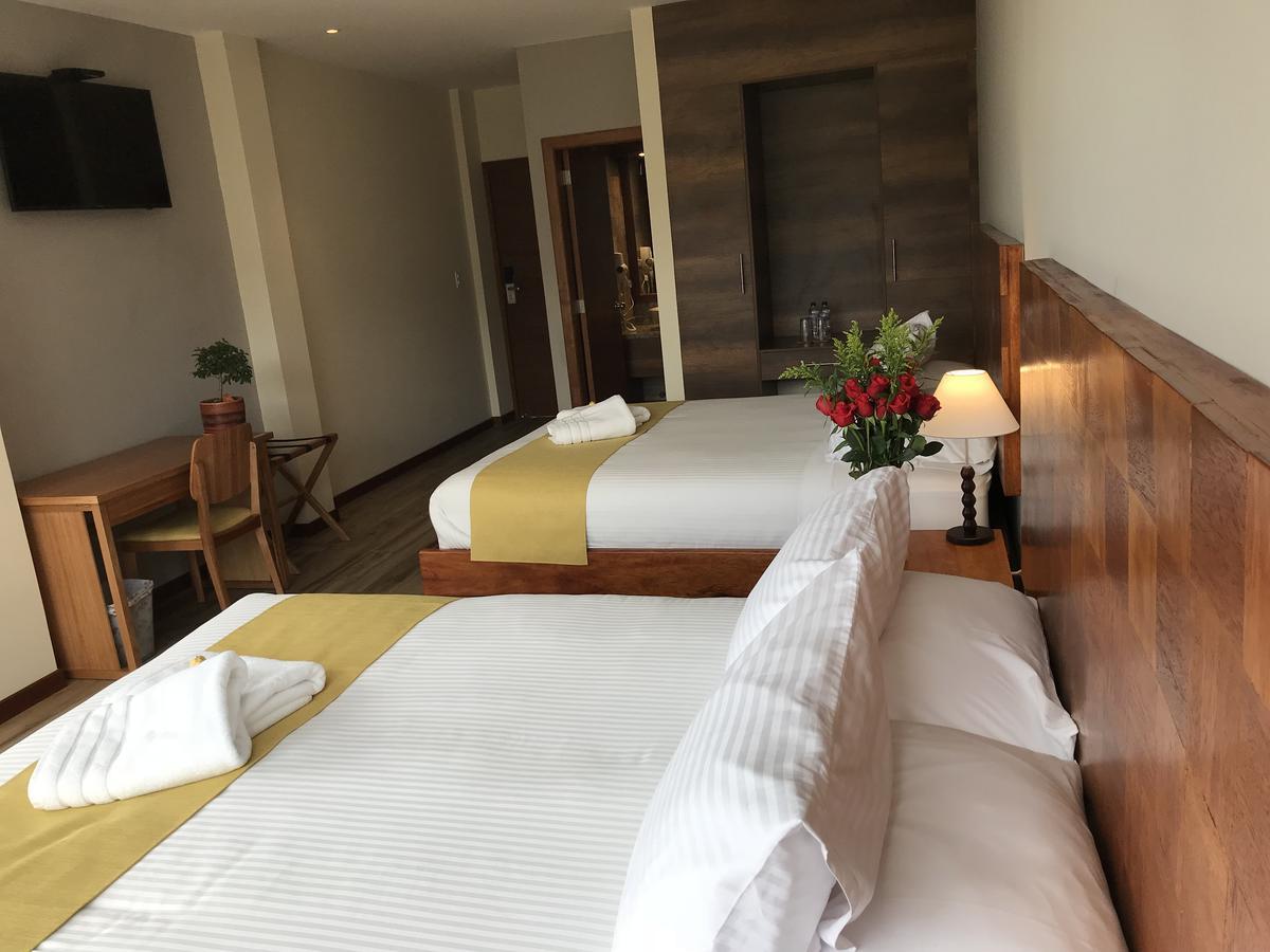 Ilalo Garden Hotel & Restaurant Quito Exterior photo